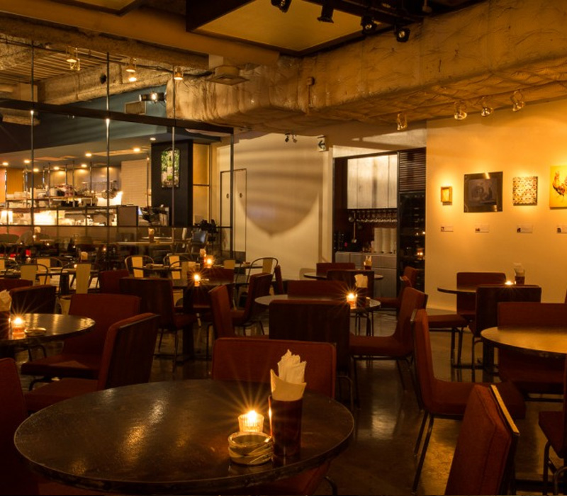 DINING ZONE