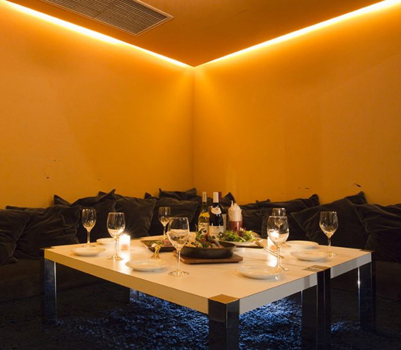 EROS LOUNGE